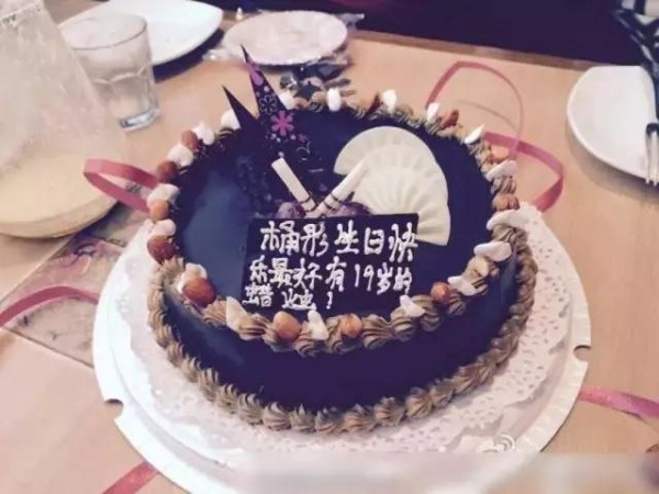 賣(mài)家在快遞單上的花式作死留言，這樣寫(xiě)我不要面子的??？