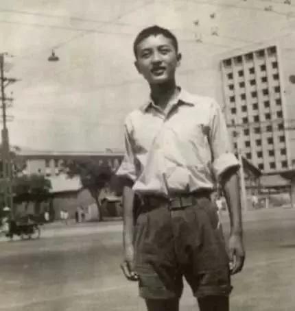 2017的最后一天，刷爆朋友圈的“我的18歲”什么梗：扎心了