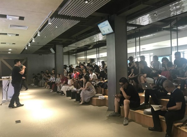 2018自媒體年中論壇回顧 | 新營銷、新變現(xiàn)，新媒體商業(yè)影響榜發(fā)布